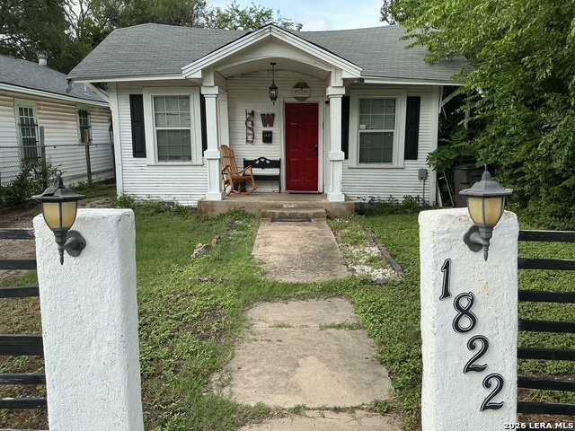 1822 W Woodlawn Avenue San Antonio TX 78201