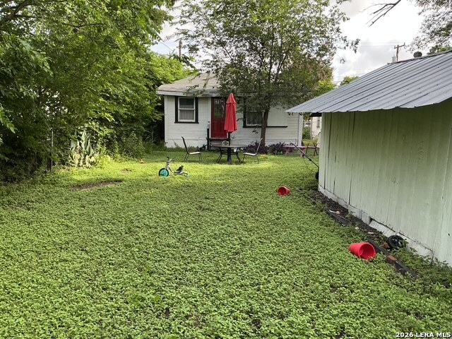 1822 W Woodlawn Avenue San Antonio TX 78201