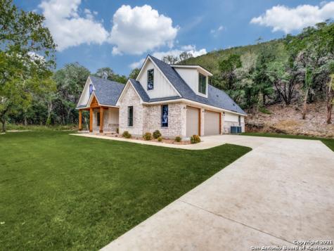 240 Private Road 1742 Mico TX 78056