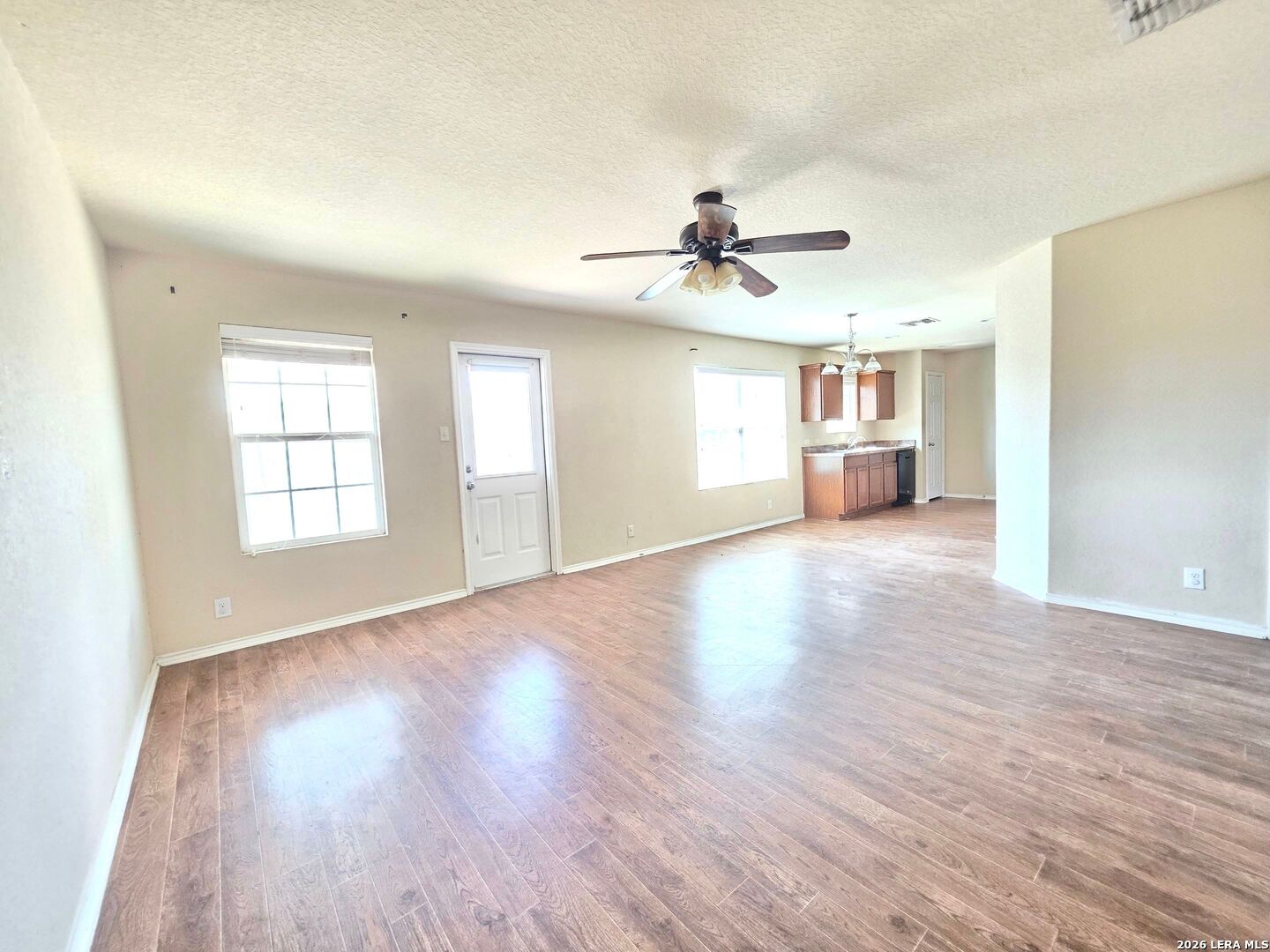 1431 Dove Bend San Antonio TX 78245