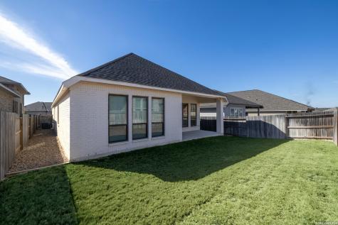 636 Vireos Street New Braunfels TX 78132