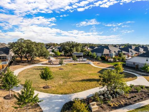 636 Vireos Street New Braunfels TX 78132