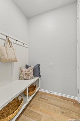 14146 Blind Bandit Creek San Antonio TX 78254