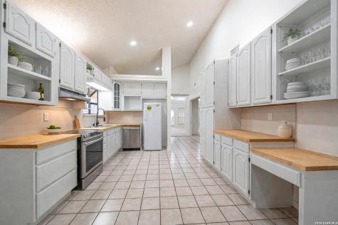 1211 Alamo Castroville TX 78009