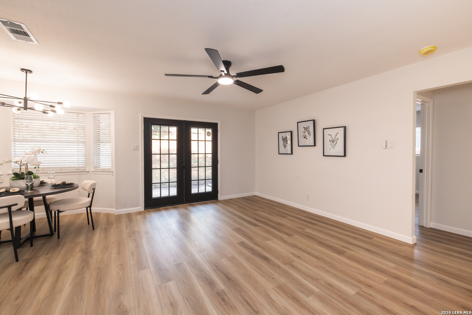 331 Shin Oak Drive Live Oak TX 78233
