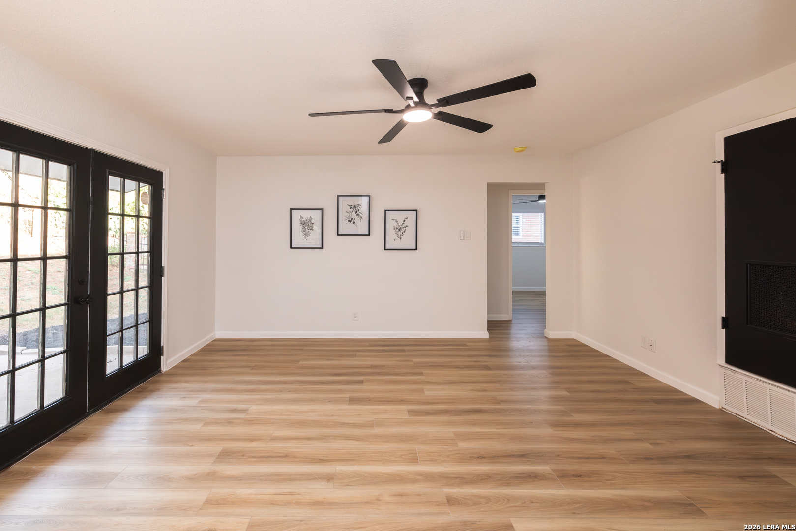 331 Shin Oak Drive Live Oak TX 78233