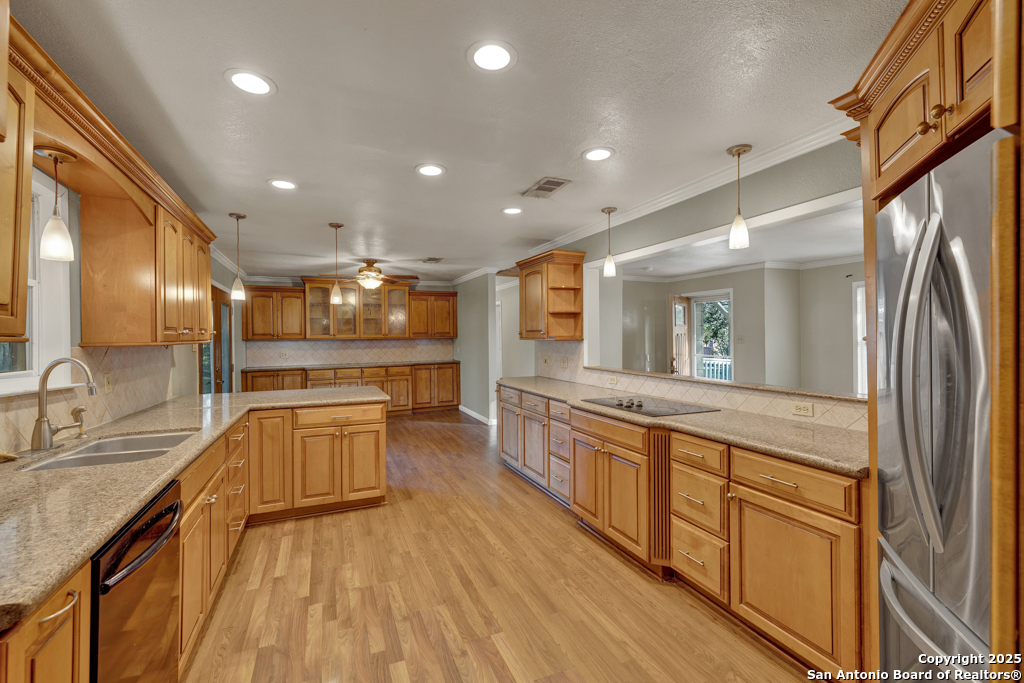 311 Weiss New Braunfels TX 78130