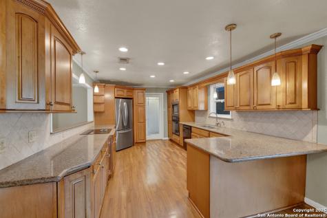 311 Weiss New Braunfels TX 78130