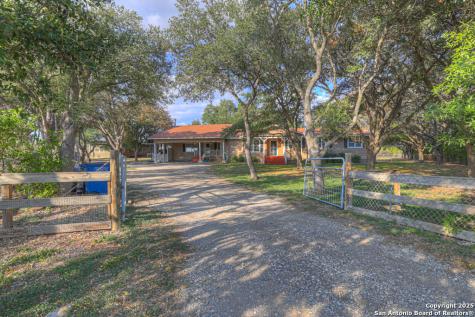 311 Weiss New Braunfels TX 78130