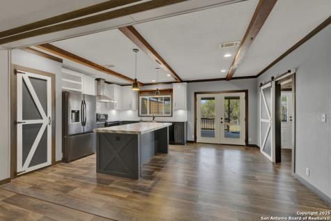 311 Weiss New Braunfels TX 78130