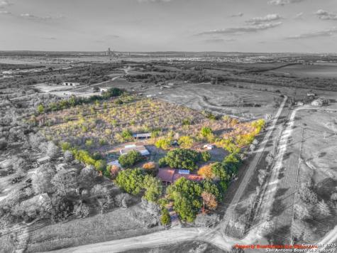 311 Weiss New Braunfels TX 78130
