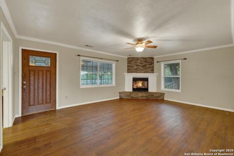 311 Weiss New Braunfels TX 78130