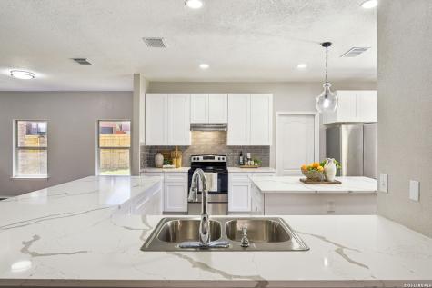 22227 Pelican Edge San Antonio TX 78258