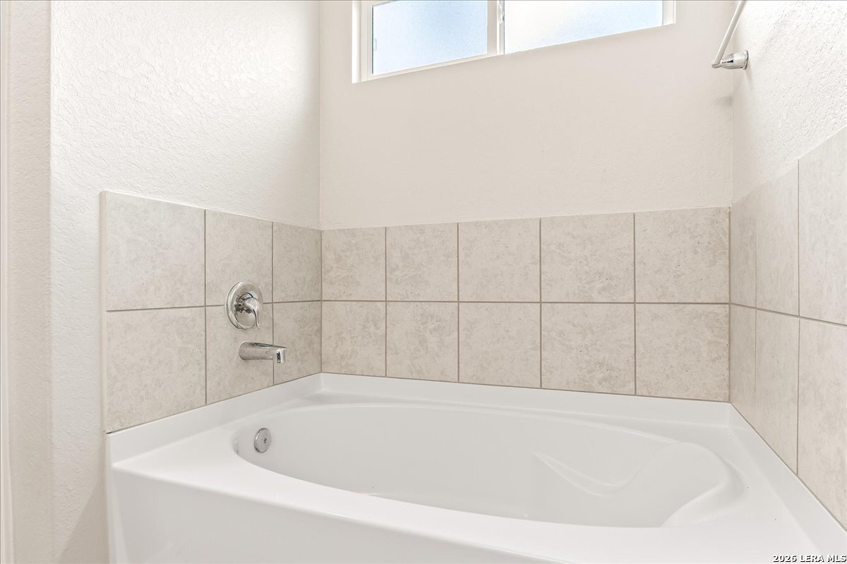 2622 Willow Pond San Antonio TX 78244