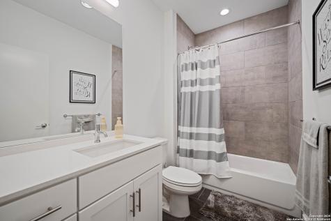 102 Tendick San Antonio TX 78209