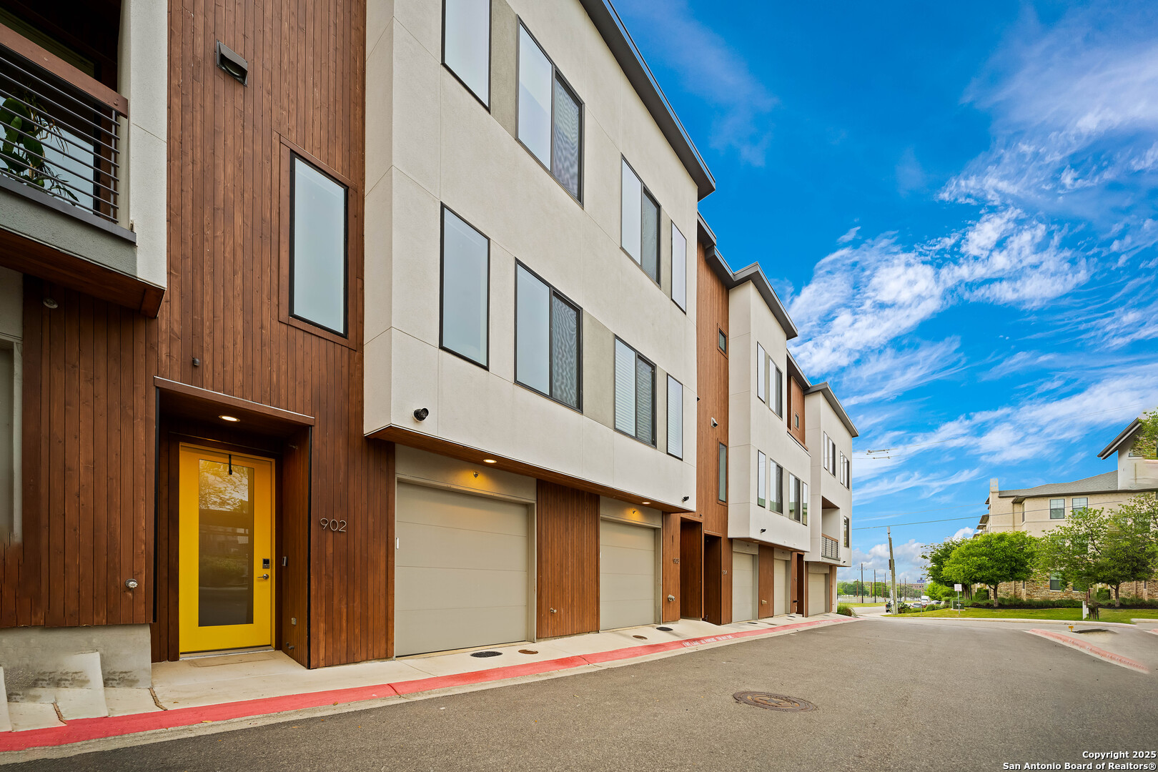 102 Tendick San Antonio TX 78209