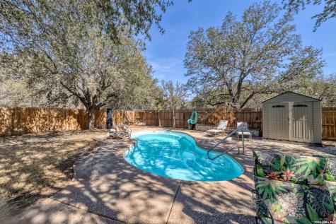 119 Kahn Rio Frio TX 78879