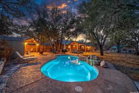 119 Kahn Rio Frio TX 78879