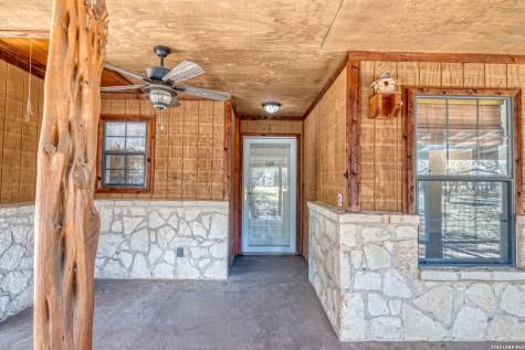 119 Kahn Rio Frio TX 78879