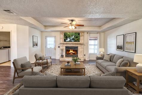 119 Kahn Rio Frio TX 78879