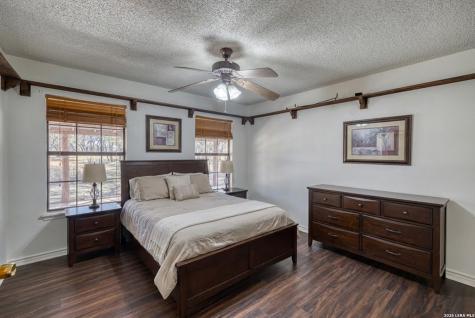 119 Kahn Rio Frio TX 78879