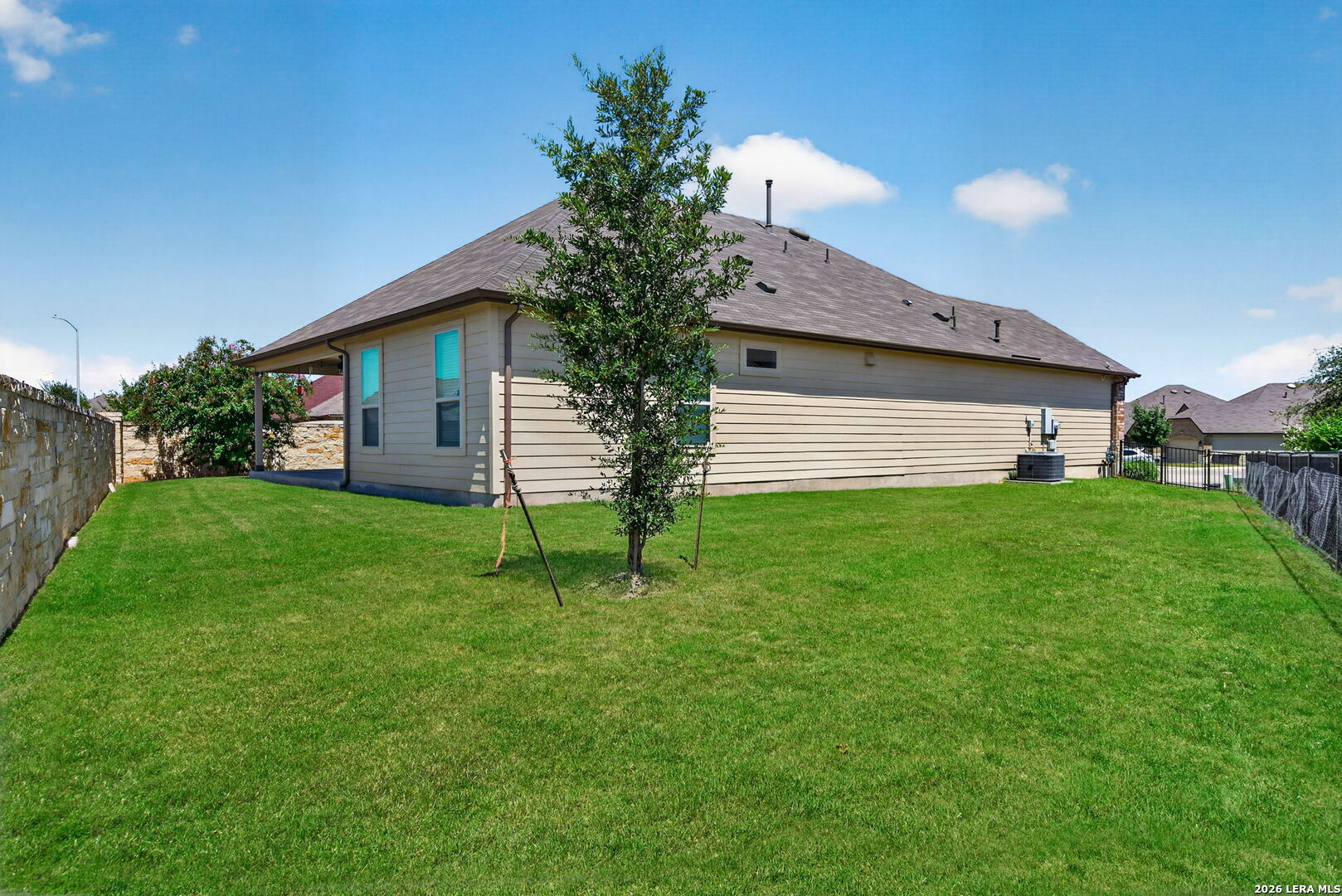 9211 Sundrop Valley San Antonio TX 78254