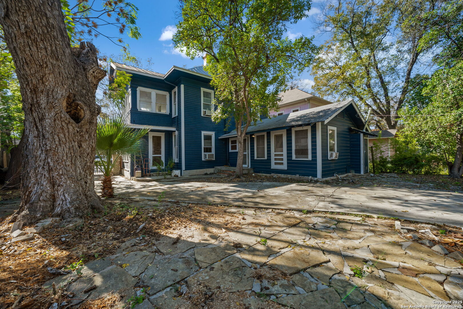 433 W Woodlawn Avenue San Antonio TX 78212