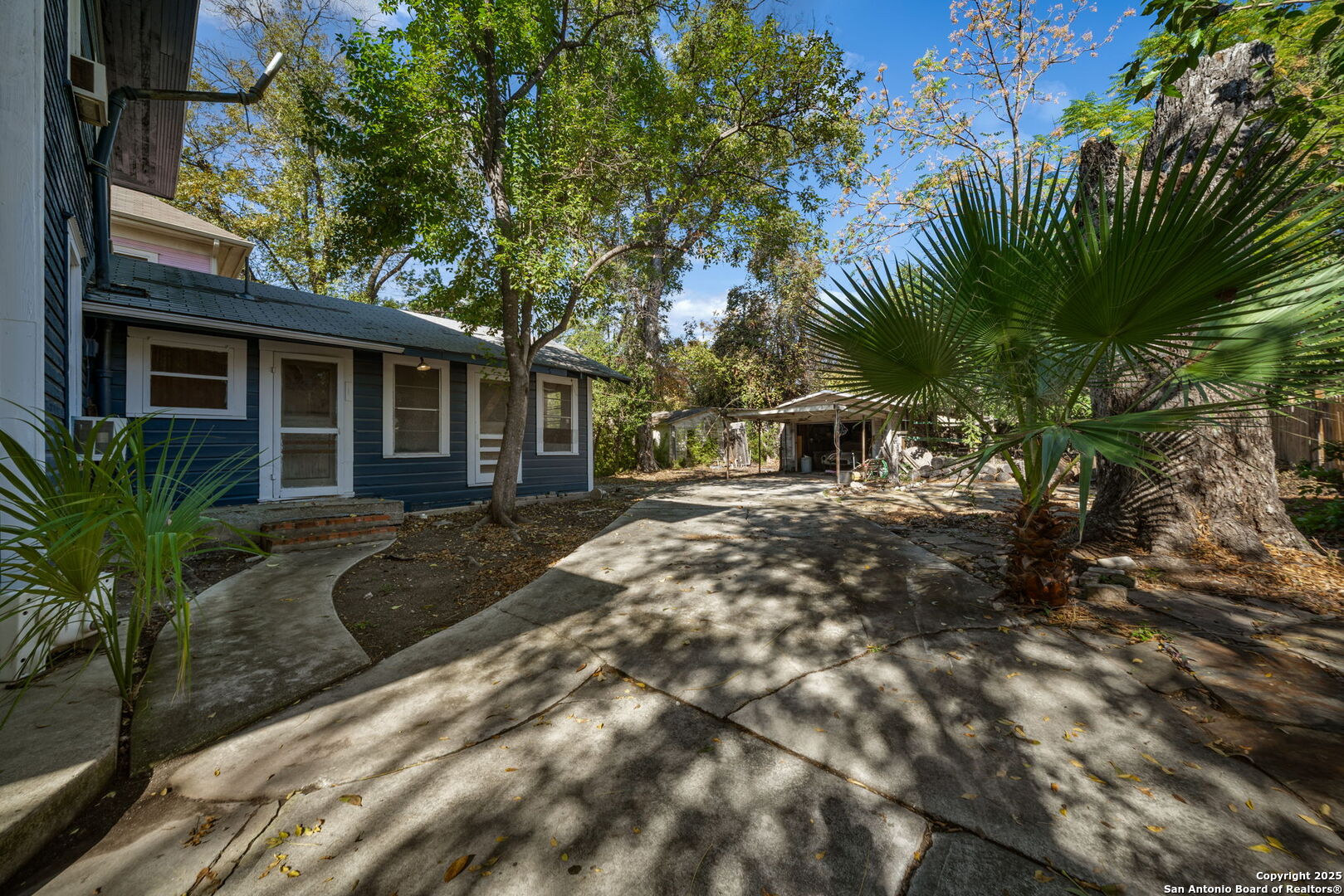 433 W Woodlawn Avenue San Antonio TX 78212