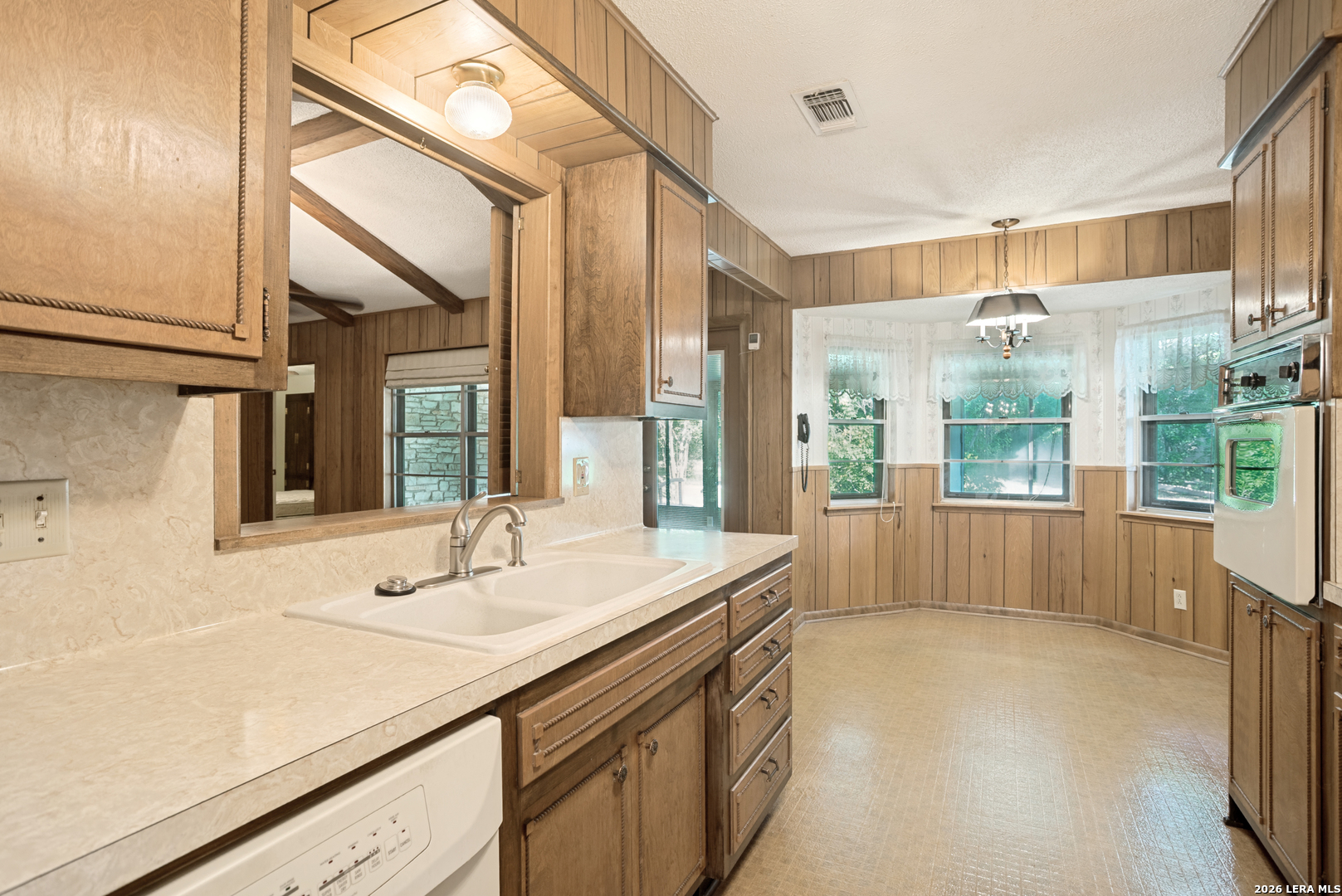 3619 Windgap Drive San Antonio TX 78230
