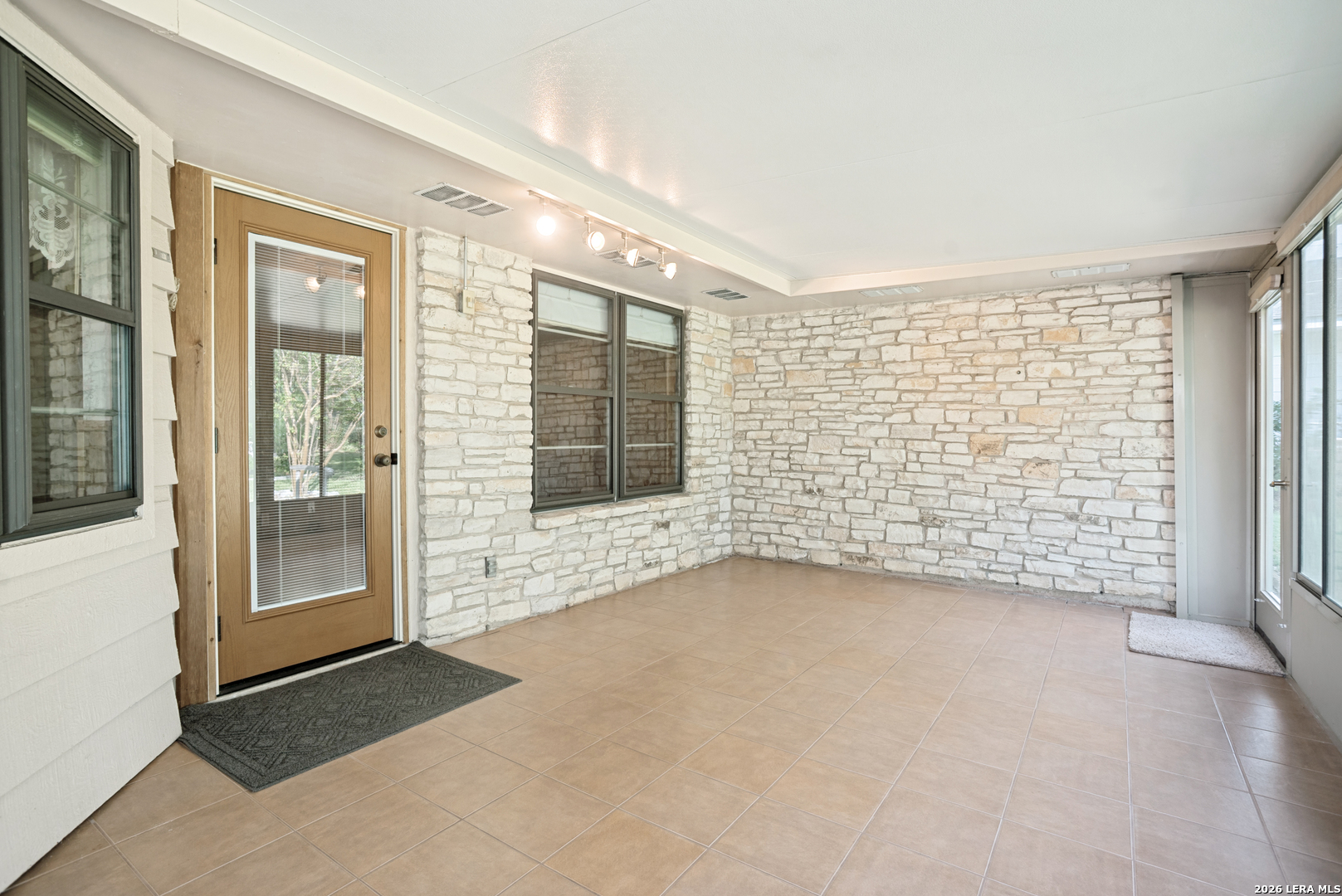 3619 Windgap Drive San Antonio TX 78230