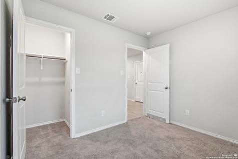 5738 Elm Valley San Antonio TX 78242