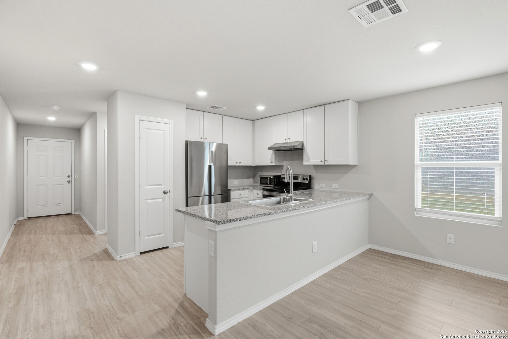 5738 Elm Valley San Antonio TX 78242