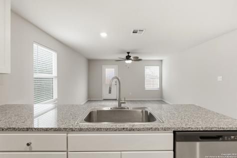 5738 Elm Valley San Antonio TX 78242