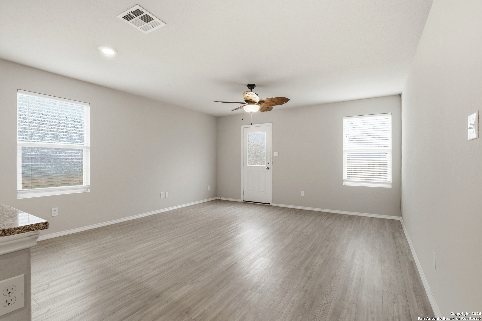 5738 Elm Valley San Antonio TX 78242