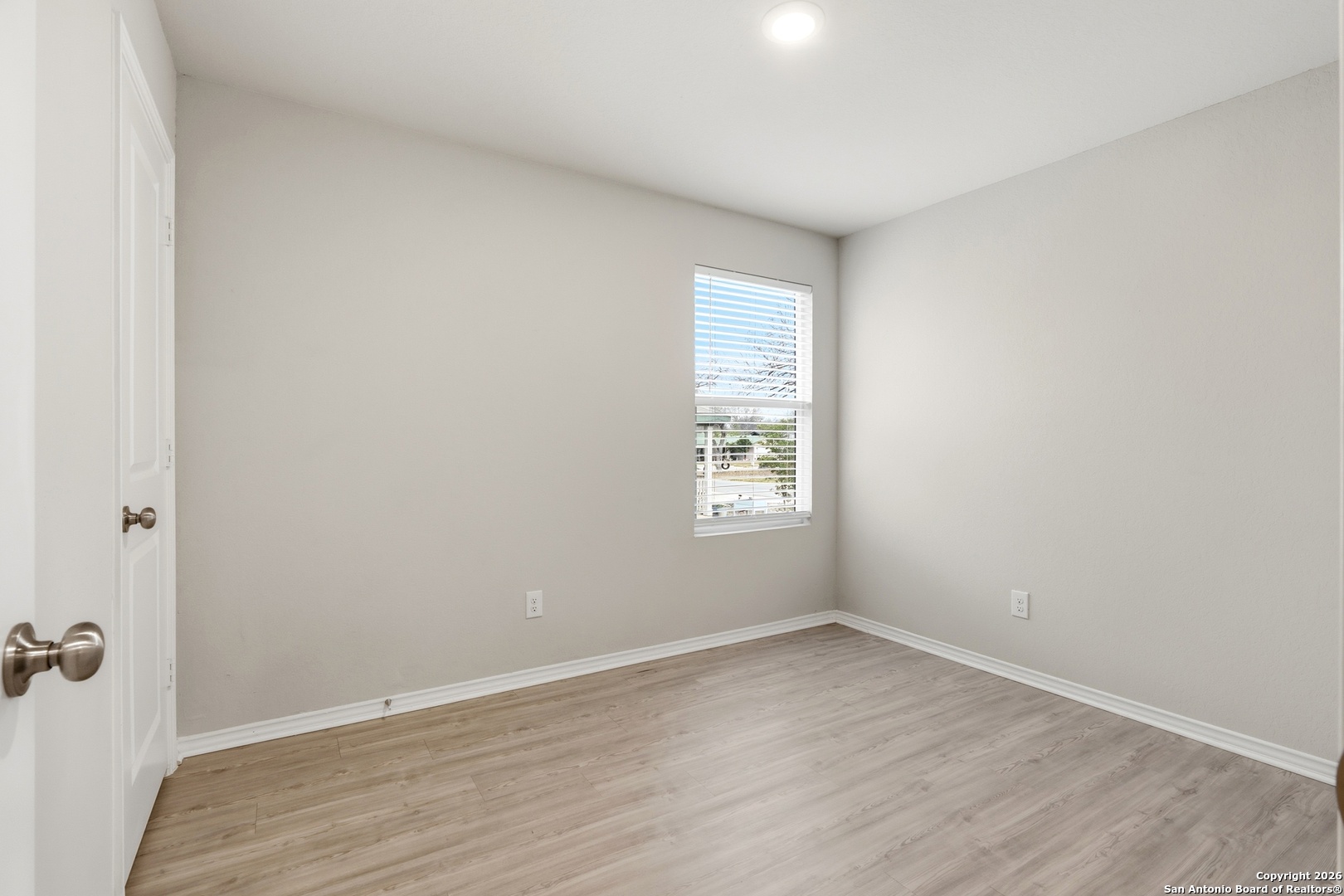 5738 Elm Valley San Antonio TX 78242