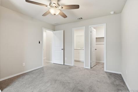 5738 Elm Valley San Antonio TX 78242