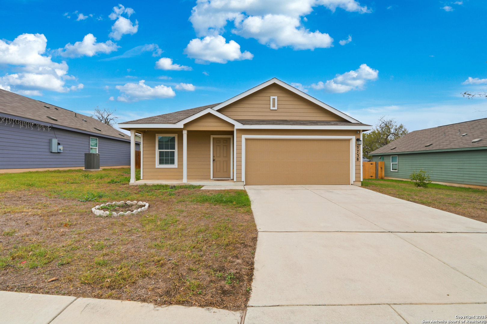 5738 Elm Valley San Antonio TX 78242