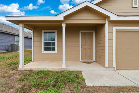 5738 Elm Valley San Antonio TX 78242