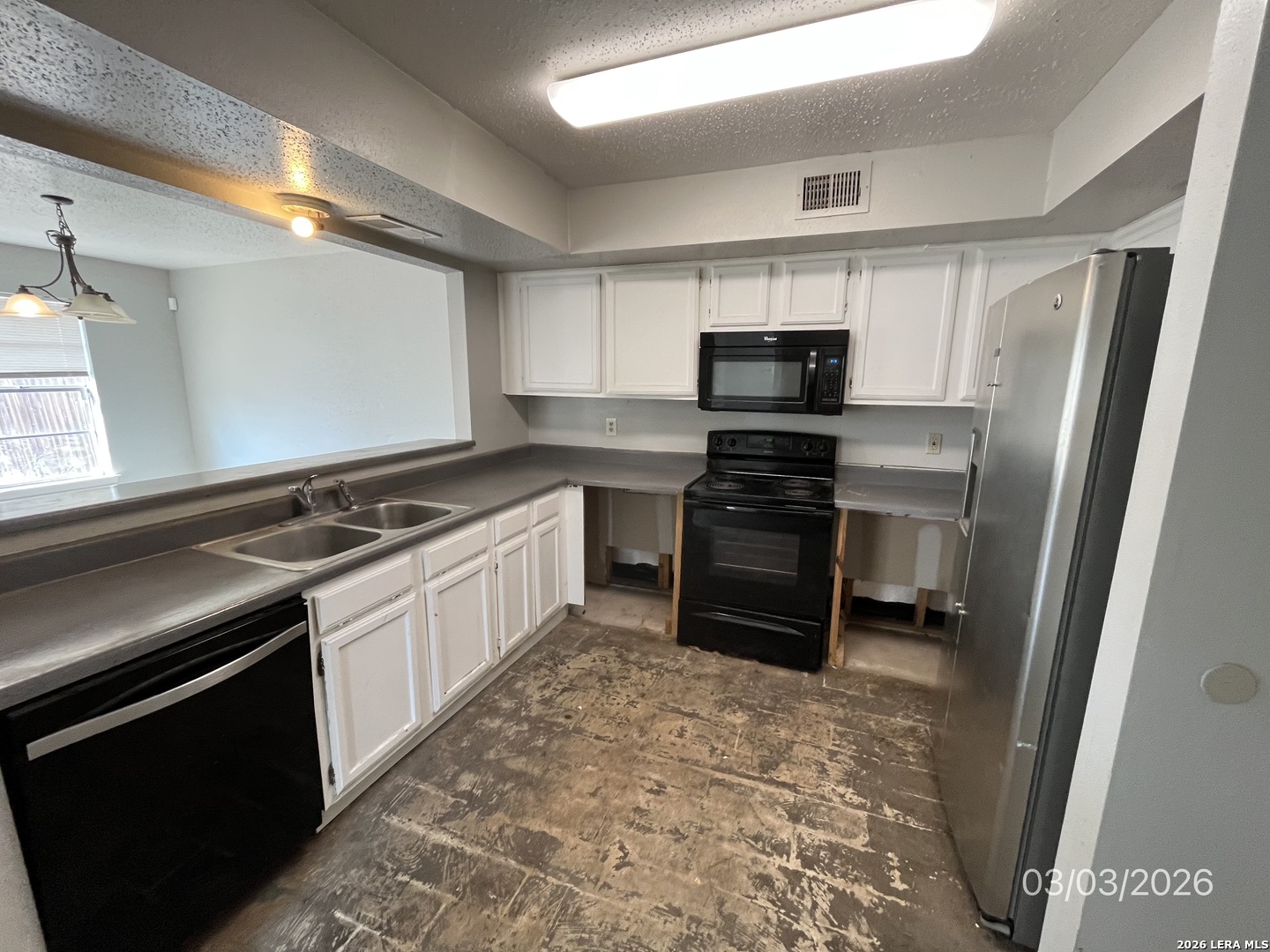 11343 Hatchet Pass Drive San Antonio TX 78245