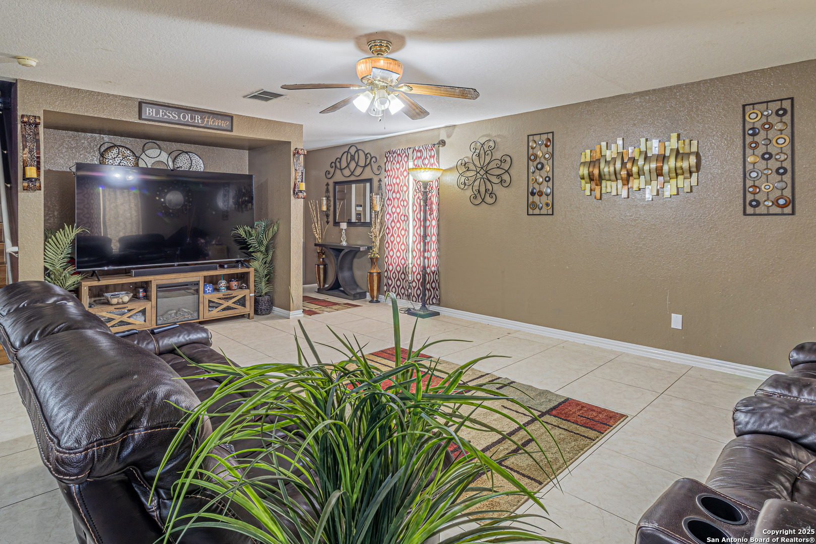 8910 Rhoda San Antonio TX 78224