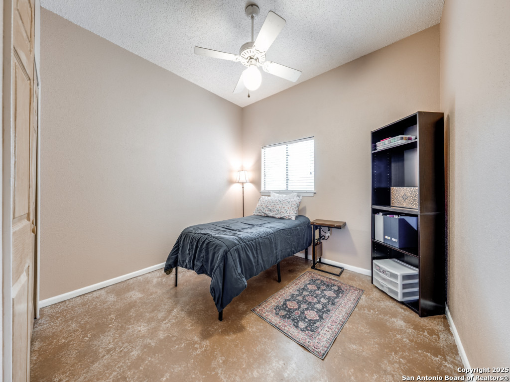 4818 Winthop San Antonio TX 78249
