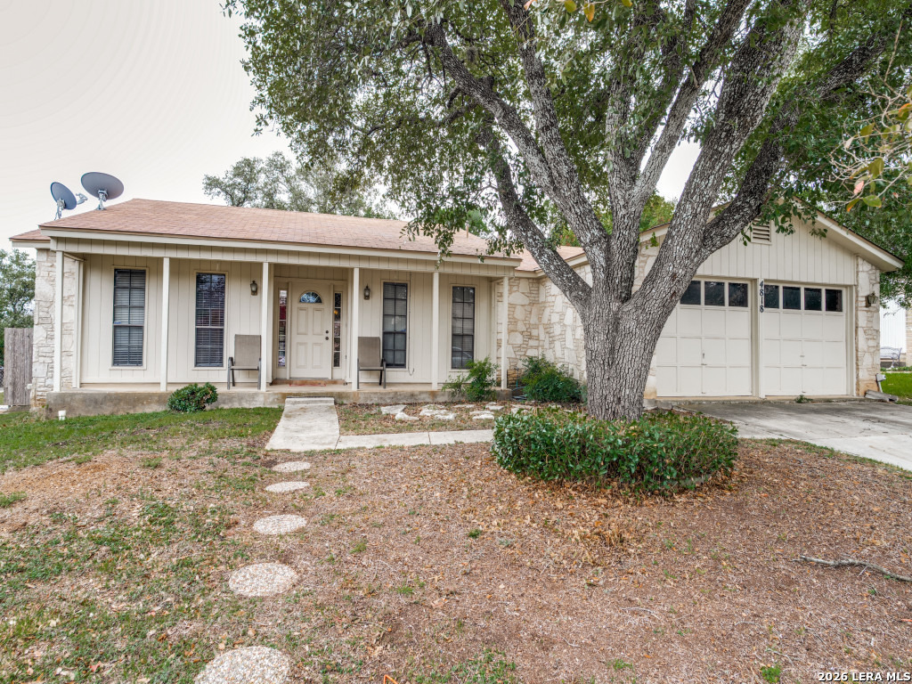 4818 Winthop San Antonio TX 78249