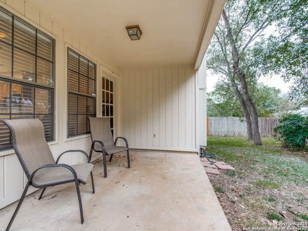 4818 Winthop San Antonio TX 78249
