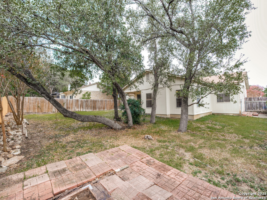 4818 Winthop San Antonio TX 78249