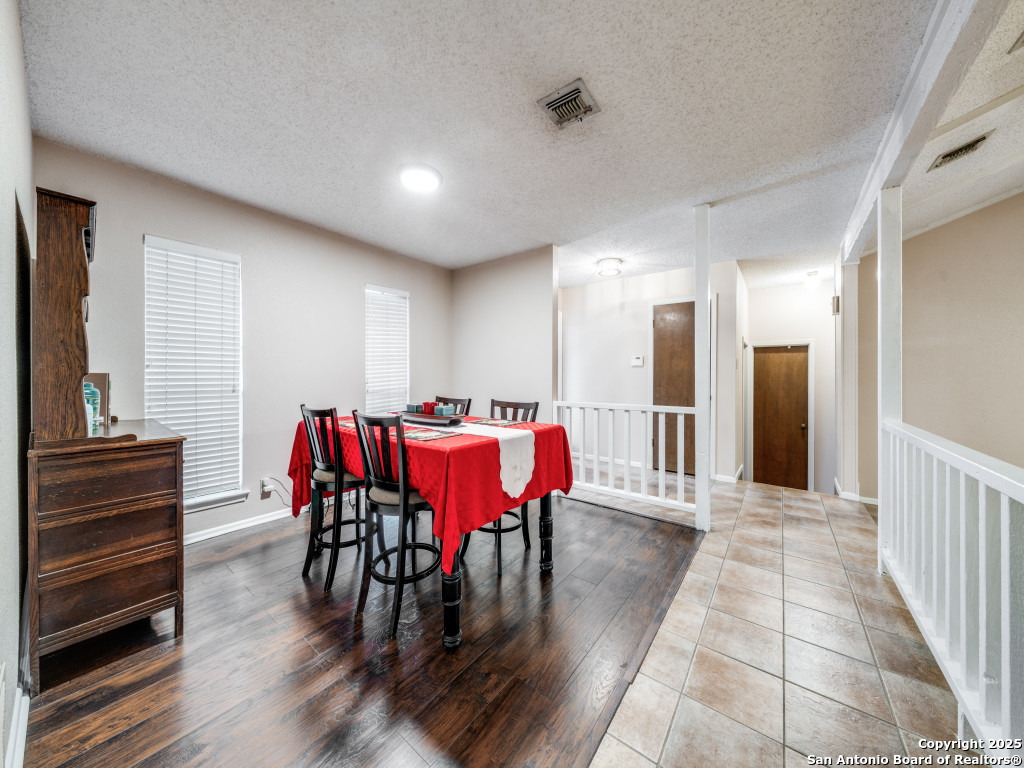 4818 Winthop San Antonio TX 78249
