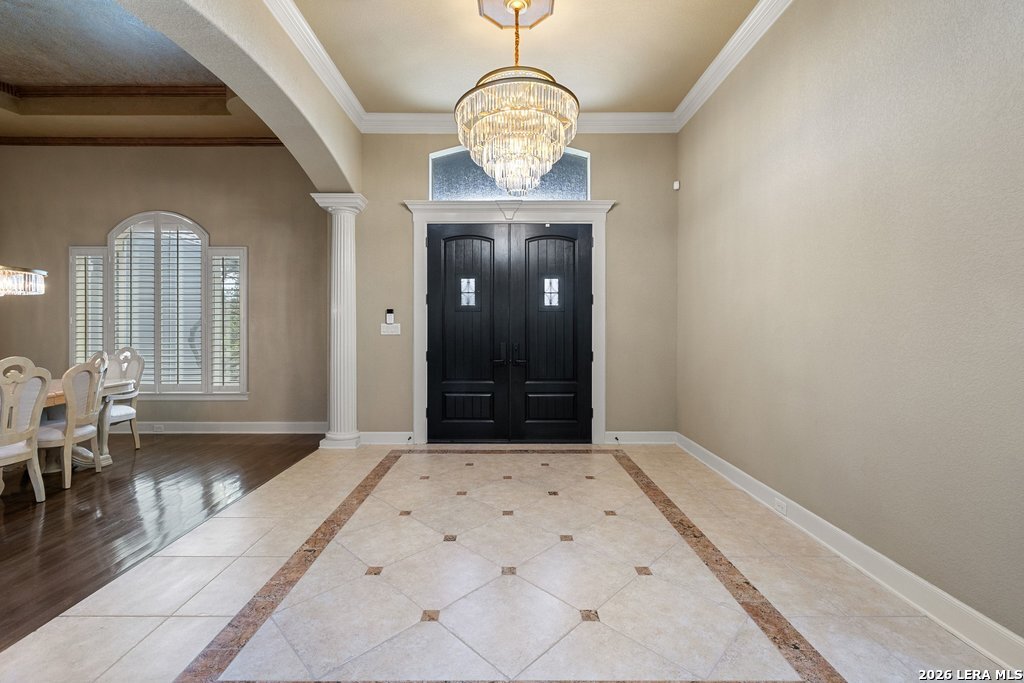 2022 Via Vineda San Antonio TX 78258