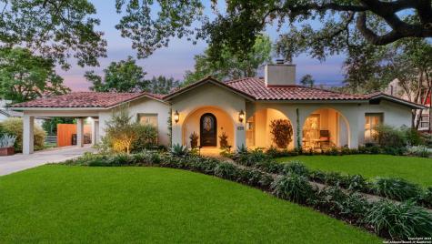 620 E Mandalay Olmos Park TX 78212