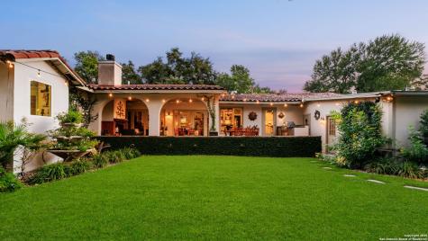 620 E Mandalay Olmos Park TX 78212