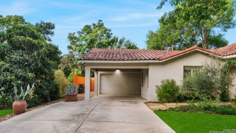 620 E Mandalay Olmos Park TX 78212