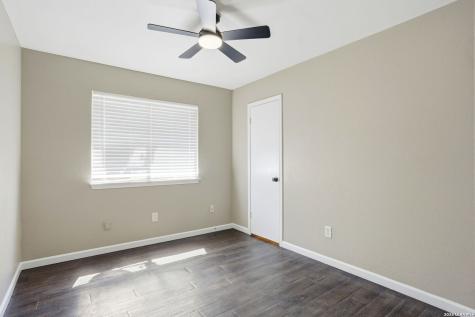 5223 Lakebend East San Antonio TX 78244